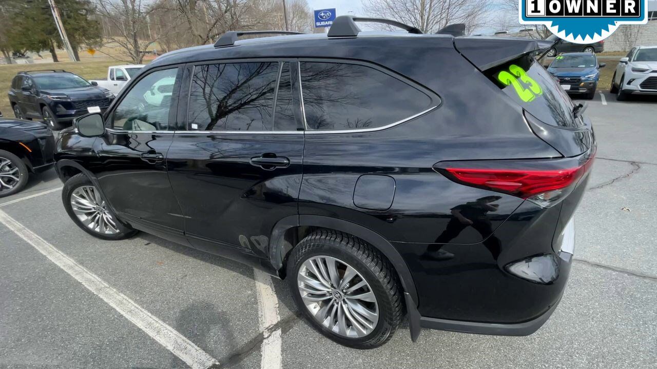 2023 Toyota Highlander Platinum White River Junction VT
