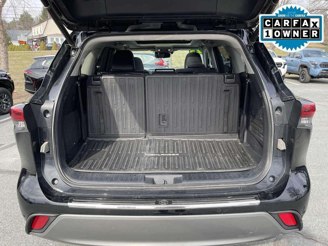 2023 Toyota Highlander Platinum White River Junction VT