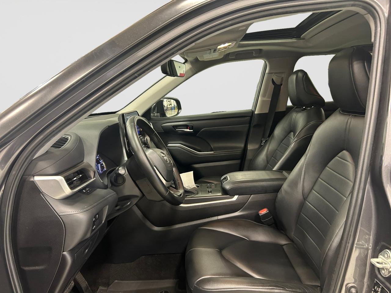 2023 Toyota Highlander XL New Braunfels TX