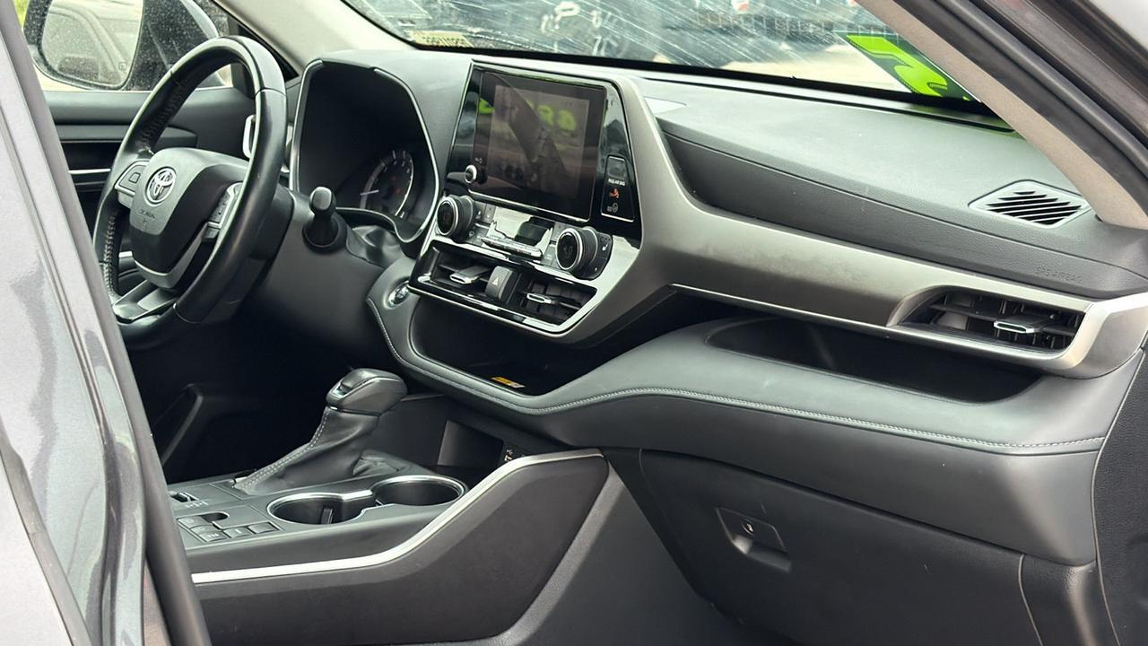 2023 Toyota Highlander XL New Braunfels TX