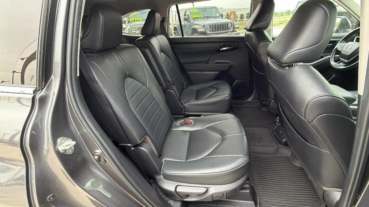 2023 Toyota Highlander XL New Braunfels TX