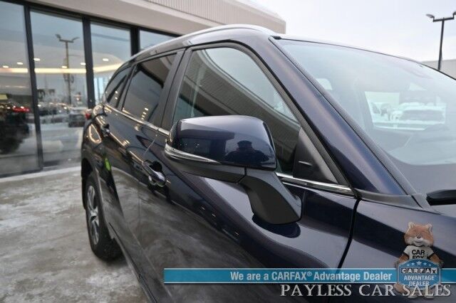 2023 Toyota Highlander XLE / AWD / Auto Start / Power & Heated Leather Seats / Sunroof / Adaptive Cruise Control / Lane Watch & Blind Spot Alert / Apple CarPlay & Android Auto / Back Up Camera / 3rd Row / Rear Captain Chairs / 1-Owner Wasilla AK