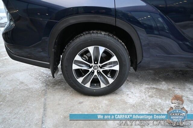 2023 Toyota Highlander XLE / AWD / Auto Start / Power & Heated Leather Seats / Sunroof / Adaptive Cruise Control / Lane Watch & Blind Spot Alert / Apple CarPlay & Android Auto / Back Up Camera / 3rd Row / Rear Captain Chairs / 1-Owner Anchorage AK