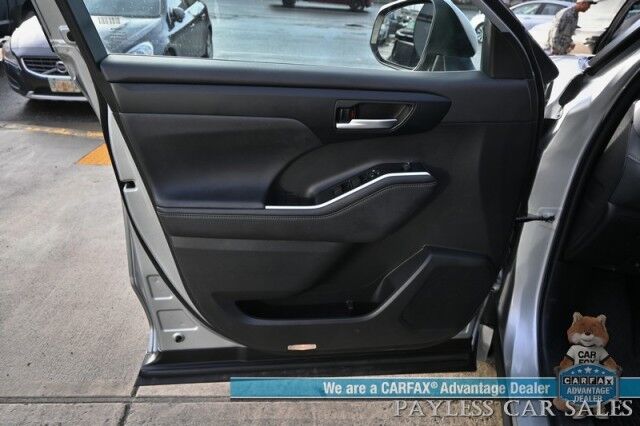 2023 Toyota Highlander XLE / AWD / Auto Start / Power & Heated Leather Seats / Sunroof / Adaptive Cruise / Lane Departure & Blind Spot Alert / Apple CarPlay & Android Auto / Backup Camera / Rear Captain Chairs / 3rd Row / Seats 7 / 1-Owner Anchorage AK 2023 Toyota Highlander XLE / AWD / Auto Start / Power & Heated Leather Seats / Sunroof / Adaptive Cruise / Lane Departure & Blind Spot Alert / Apple CarPlay & Android Auto / Backup Camera / Rear Captain Chairs / 3rd Row / Seats 7 / 1-Owner Anchorage AK