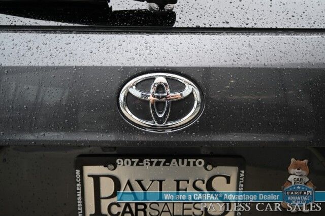 2023 Toyota Highlander XLE / AWD / AutoStart / Power & Heated Leather Seats / Sunroof / Adaptive Cruise Control / Lane Watch & Blind Spot Alert / Apple CarPlay & Android Auto / Back Up Cam / 3rd Row / Rear Captain Chairs / Seats 7 / 1-Owner Anchorage AK