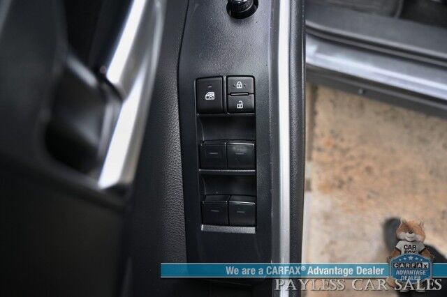 2023 Toyota Highlander XLE / AWD / Power & Heated Leather Seats / Sunroof / Adaptive Cruise Control / Lane Watch & Blind Spot Alert / Apple CarPlay & Android Auto / Back Up Cam / 3rd Row / Rear Captain Chairs / Seats 7 / 1-Owner Wasilla AK