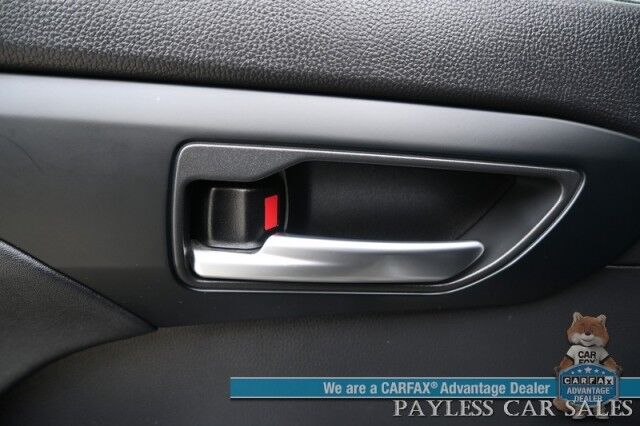 2023 Toyota Highlander XLE / AWD / Power & Heated Leather Seats / Sunroof / Adaptive Cruise Control / Lane Watch & Blind Spot Alert / Apple CarPlay & Android Auto / Back Up Cam / 3rd Row / Rear Captain Chairs / Seats 7 / 1-Owner Wasilla AK