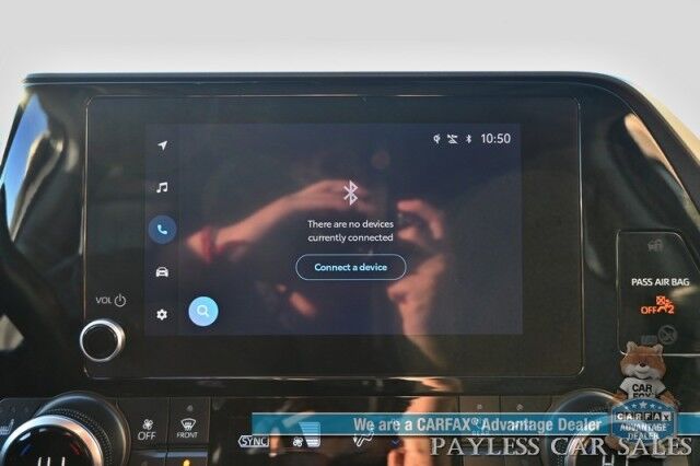 2023 Toyota Highlander XLE / AWD / Power & Heated Leather Seats / Sunroof / Adaptive Cruise Control / Lane Watch & Blind Spot Alert / Apple CarPlay & Android Auto / Back Up Cam / 3rd Row / Rear Captain Chairs / Seats 7 / 1-Owner Wasilla AK