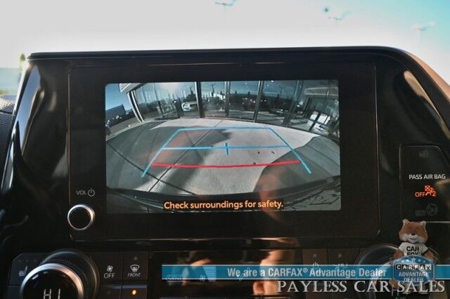 2023 Toyota Highlander XLE / AWD / Power & Heated Leather Seats / Sunroof / Adaptive Cruise Control / Lane Watch & Blind Spot Alert / Apple CarPlay & Android Auto / Back Up Cam / 3rd Row / Rear Captain Chairs / Seats 7 / 1-Owner Wasilla AK