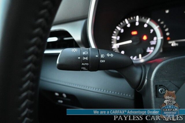 2023 Toyota Highlander XLE / AWD / Power & Heated Leather Seats / Sunroof / Adaptive Cruise Control / Lane Watch & Blind Spot Alert / Apple CarPlay & Android Auto / Back Up Cam / 3rd Row / Rear Captain Chairs / Seats 7 / 1-Owner Wasilla AK