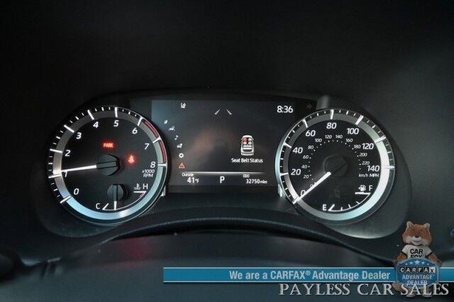2023 Toyota Highlander XLE / AWD / Power & Heated Leather Seats / Sunroof / Adaptive Cruise Control / Lane Watch & Blind Spot Alert / Apple CarPlay & Android Auto / Back Up Cam / 3rd Row / Rear Captain Chairs / Seats 7 / 1-Owner Anchorage AK