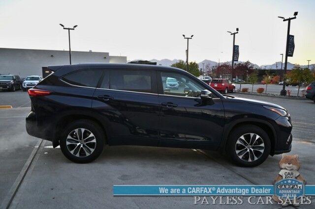 2023 Toyota Highlander XLE / AWD / Power & Heated Leather Seats / Sunroof / Adaptive Cruise Control / Lane Watch & Blind Spot Alert / Apple CarPlay & Android Auto / Back Up Cam / 3rd Row / Rear Captain Chairs / Seats 7 / 1-Owner Wasilla AK