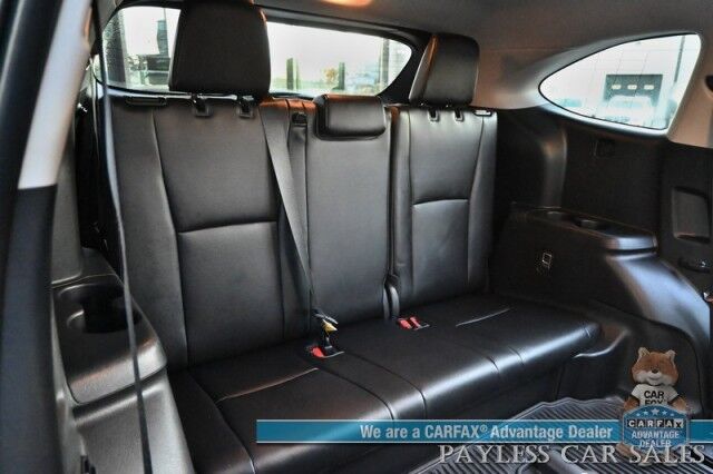 2023 Toyota Highlander XLE / AWD / Power & Heated Leather Seats / Sunroof / Adaptive Cruise Control / Lane Watch & Blind Spot Alert / Apple CarPlay & Android Auto / Back Up Cam / 3rd Row / Rear Captain Chairs / Seats 7 / 1-Owner Anchorage AK