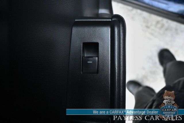 2023 Toyota Highlander XLE / AWD / Power & Heated Leather Seats / Sunroof / Adaptive Cruise Control / Lane Watch & Blind Spot Alert / Apple CarPlay & Android Auto / Back Up Camera / 3rd Row / Rear Captain Chairs / Seats 7 / 1-Owner Anchorage AK