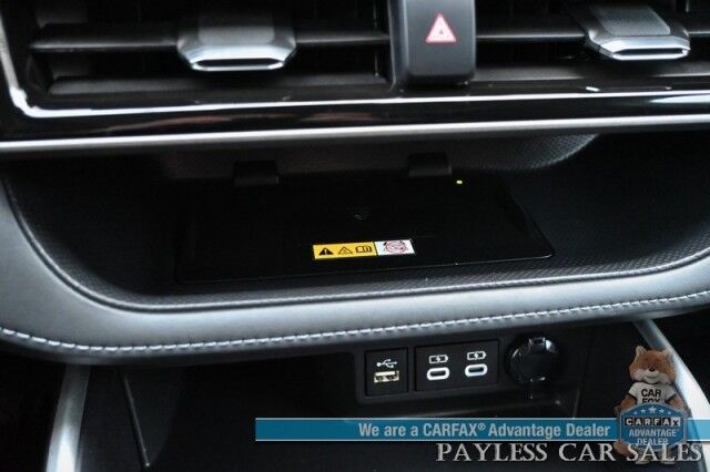 2023 Toyota Highlander XLE / AWD / Power & Heated Leather Seats / Sunroof / Adaptive Cruise Control / Lane Watch & Blind Spot Alert / Apple CarPlay & Android Auto / Back Up Camera / 3rd Row / Rear Captain Chairs / Seats 7 / 1-Owner Anchorage AK