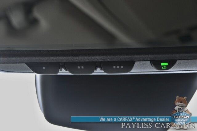 2023 Toyota Highlander XLE / AWD / Power & Heated Leather Seats / Sunroof / Adaptive Cruise / Lane Departure & Blind Spot Alert / Apple CarPlay & Android Auto / Backup Camera / Rear Captain Chairs / 3rd Row / Seats 7 / 1-Owner Anchorage AK