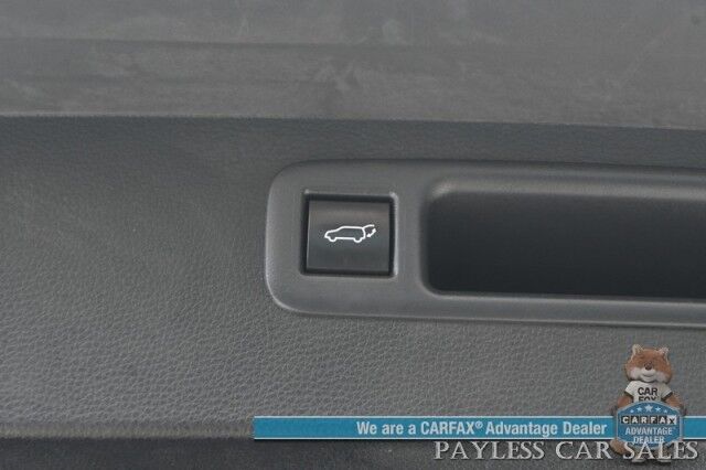 2023 Toyota Highlander XLE / AWD / Power & Heated Leather Seats / Sunroof / Adaptive Cruise / Lane Departure & Blind Spot Alert / Apple CarPlay & Android Auto / Backup Camera / Rear Captain Chairs / 3rd Row / Seats 7 / 1-Owner Anchorage AK