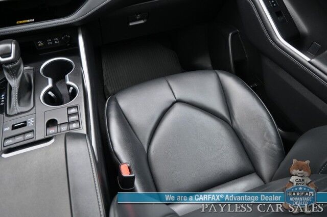 2023 Toyota Highlander XLE / AWD / Power & Heated Leather Seats / Sunroof / Adaptive Cruise / Lane Departure & Blind Spot Alert / Apple CarPlay & Android Auto / Backup Camera / Rear Captain Chairs / 3rd Row / Seats 7 / 1-Owner Anchorage AK