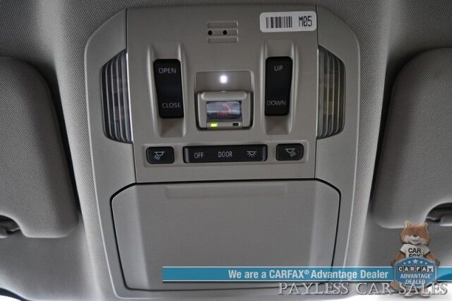 2023 Toyota Highlander XLE / AWD / Power & Heated Leather Seats / Sunroof / Adaptive Cruise / Lane Departure & Blind Spot Alert / Apple CarPlay & Android Auto / Backup Camera / Rear Captain Chairs / 3rd Row / Seats 7 / 1-Owner Anchorage AK