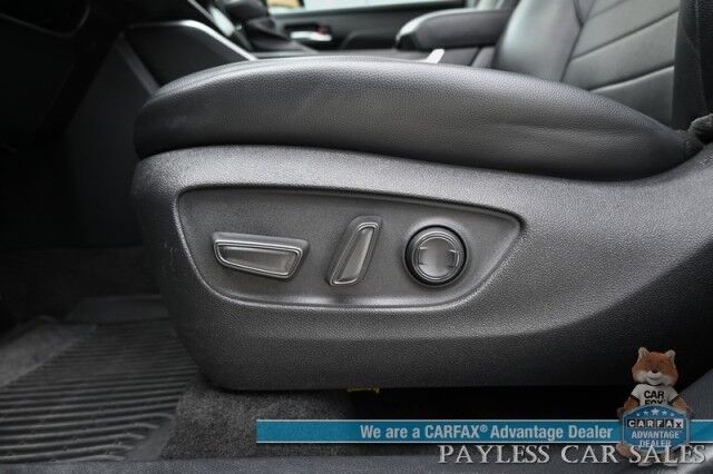 2023 Toyota Highlander XLE / AWD / Power & Heated Leather Seats / Sunroof / Adaptive Cruise / Lane Departure & Blind Spot Alert / Apple CarPlay & Android Auto / Backup Camera / Rear Captain Chairs / 3rd Row / Seats 7 / 1-Owner Anchorage AK