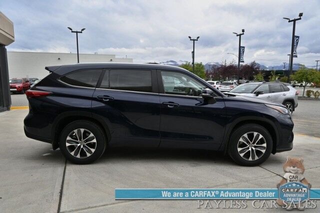 2023 Toyota Highlander XLE / AWD / Power & Heated Leather Seats / Sunroof / Adaptive Cruise / Lane Departure & Blind Spot Alert / Apple CarPlay & Android Auto / Backup Camera / Rear Captain Chairs / 3rd Row / Seats 7 / 1-Owner Anchorage AK