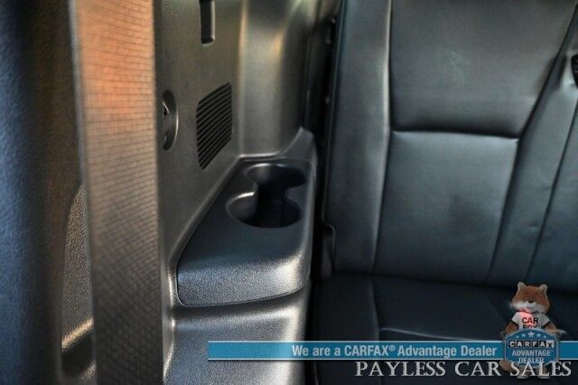 2023 Toyota Highlander XLE / AWD / Power & Heated Leather Seats / Sunroof / Adaptive Cruise / Lane Departure & Blind Spot Alert / Apple CarPlay & Android Auto / Backup Camera / Rear Captain Chairs / 3rd Row / Seats 7 / 1-Owner Anchorage AK