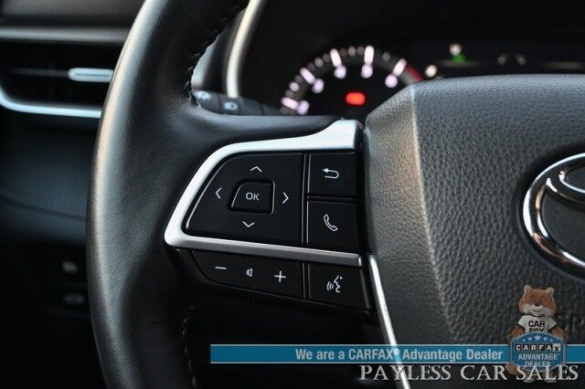 2023 Toyota Highlander XLE / AWD / Power & Heated Leather Seats / Sunroof / Adaptive Cruise / Lane Departure & Blind Spot Alert / Apple CarPlay & Android Auto / Backup Camera / Rear Captain Chairs / 3rd Row / Seats 7 / 1-Owner Anchorage AK