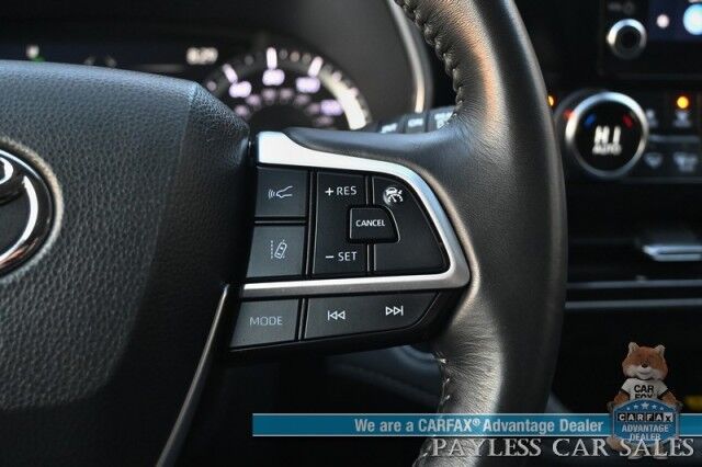 2023 Toyota Highlander XLE / AWD / Power & Heated Leather Seats / Sunroof / Adaptive Cruise / Lane Departure & Blind Spot Alert / Apple CarPlay & Android Auto / Backup Camera / Rear Captain Chairs / 3rd Row / Seats 7 / 1-Owner Anchorage AK