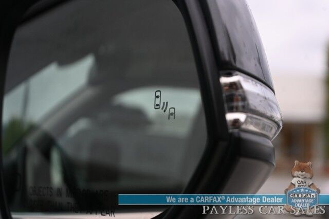 2023 Toyota Highlander XLE / AWD / Power & Heated Leather Seats / Sunroof / Adaptive Cruise / Lane Departure & Blind Spot Alert / Apple CarPlay & Android Auto / Backup Camera / Rear Captain Chairs / 3rd Row / Seats 7 / 1-Owner Anchorage AK