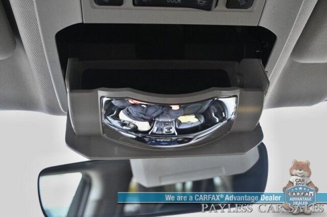 2023 Toyota Highlander XLE / AWD / Power & Heated Leather Seats / Sunroof / Adaptive Cruise / Lane Departure & Blind Spot Alert / Apple CarPlay & Android Auto / Backup Camera / Rear Captain Chairs / 3rd Row / Seats 7 / 1-Owner Anchorage AK