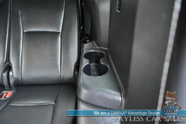 2023 Toyota Highlander XLE / AWD / Power & Heated Leather Seats / Sunroof / Adaptive Cruise / Lane Departure & Blind Spot Alert / Apple CarPlay & Android Auto / Backup Camera / Rear Captain Chairs / 3rd Row / Seats 7 / 1-Owner Anchorage AK