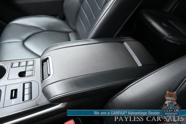 2023 Toyota Highlander XLE / AWD / Power & Heated Leather Seats / Sunroof / Adaptive Cruise / Lane Departure & Blind Spot Alert / Apple CarPlay & Android Auto / Backup Camera / Rear Captain Chairs / 3rd Row / Seats 7 / 1-Owner Anchorage AK