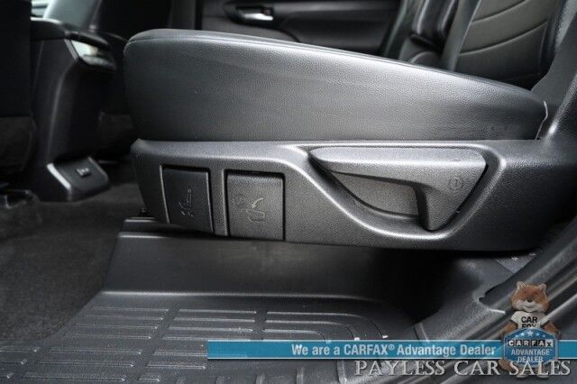 2023 Toyota Highlander XLE / AWD / Power & Heated Leather Seats / Sunroof / Adaptive Cruise / Lane Departure & Blind Spot Alert / Apple CarPlay & Android Auto / Backup Camera / Rear Captain Chairs / 3rd Row / Seats 7 / 1-Owner Anchorage AK