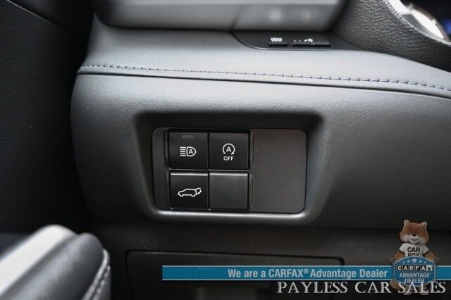 2023 Toyota Highlander XLE / AWD / Power & Heated Leather Seats / Sunroof / Adaptive Cruise / Lane Departure & Blind Spot Alert / Bluetooth / Backup Camera / 3rd Row / Rear Captains Chairs / Seats 7 / 28 MPG / 1-Owner Anchorage AK