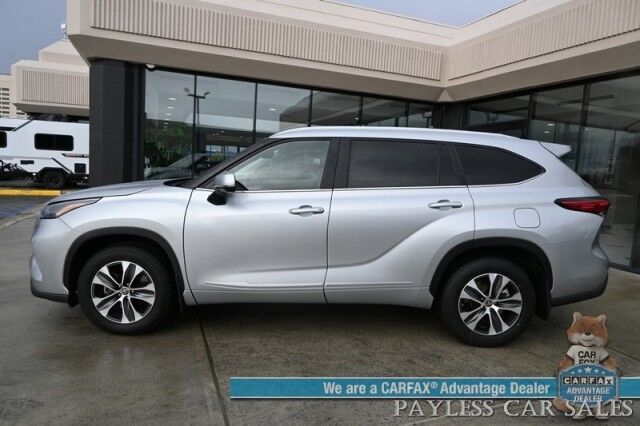2023 Toyota Highlander XLE / AWD / Power & Heated Leather Seats / Sunroof / Adaptive Cruise / Lane Departure & Blind Spot Alert / Bluetooth / Backup Camera / 3rd Row / Rear Captains Chairs / Seats 7 / 28 MPG / 1-Owner Anchorage AK