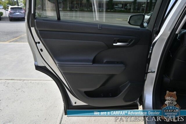 2023 Toyota Highlander XLE / AWD / Power & Heated Leather Seats / Sunroof / Adaptive Cruise / Lane Watch & Blind Spot / Apple CarPlay & Android Auto / Captain Chairs / 3rd Row / Seats 7 / Back Up Cam / Only 27K Miles / 1-Owner Anchorage AK
