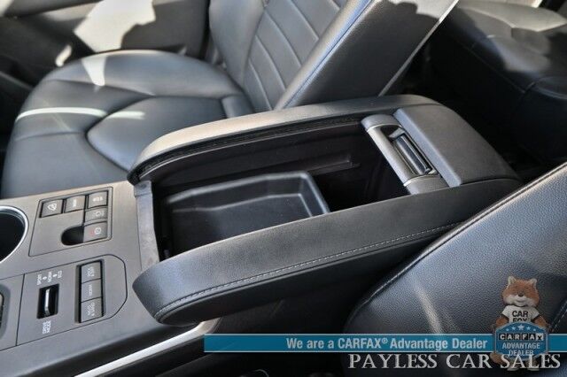 2023 Toyota Highlander XLE / AWD / Power & Heated Leather Seats / Sunroof / Adaptive Cruise / Lane Watch & Blind Spot / Apple CarPlay & Android Auto / Captain Chairs / 3rd Row / Seats 7 / Back Up Cam / Only 27K Miles / 1-Owner Anchorage AK