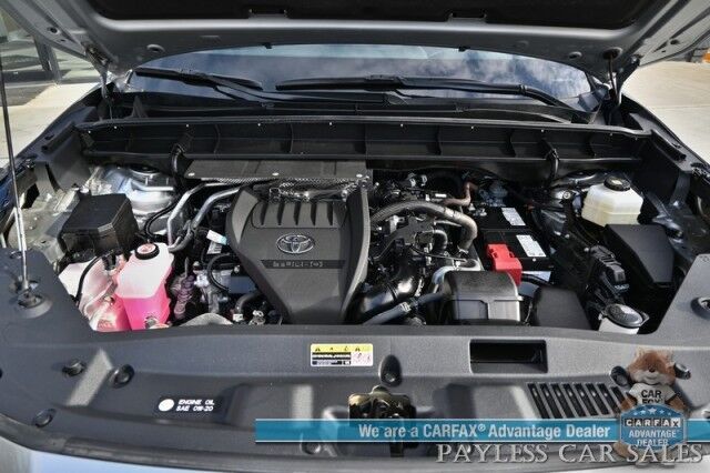 2023 Toyota Highlander XLE / AWD / Power & Heated Leather Seats / Sunroof / Adaptive Cruise / Lane Watch & Blind Spot / Apple CarPlay & Android Auto / Captain Chairs / 3rd Row / Seats 7 / Back Up Cam / Only 27K Miles / 1-Owner Wasilla AK