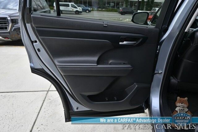2023 Toyota Highlander XLE / AWD / Power & Heated Leather Seats / Sunroof / Blind Spot & Collision Alert / Lane Departure Alert / 3rd Row / Captain Chairs / Seats 7 / Apple CarPlay & Android Auto / Keyless Entry & Start / 1-Owner Anchorage AK