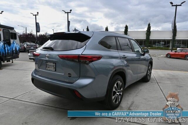 2023 Toyota Highlander XLE / AWD / Power & Heated Leather Seats / Sunroof / Blind Spot & Collision Alert / Lane Departure Alert / 3rd Row / Captain Chairs / Seats 7 / Apple CarPlay & Android Auto / Keyless Entry & Start / 1-Owner Anchorage AK