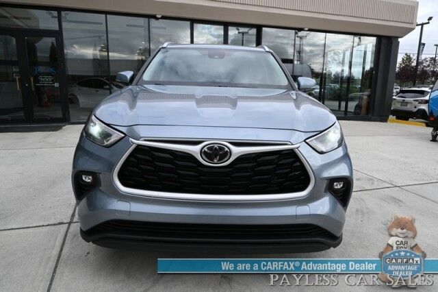 2023 Toyota Highlander XLE / AWD / Power & Heated Leather Seats / Sunroof / Blind Spot & Collision Alert / Lane Departure Alert / 3rd Row / Captain Chairs / Seats 7 / Apple CarPlay & Android Auto / Keyless Entry & Start / 1-Owner Anchorage AK