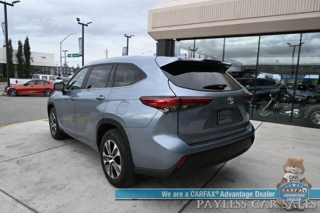 2023 Toyota Highlander XLE / AWD / Power & Heated Leather Seats / Sunroof / Blind Spot & Collision Alert / Lane Departure Alert / 3rd Row / Captain Chairs / Seats 7 / Apple CarPlay & Android Auto / Keyless Entry & Start / 1-Owner Anchorage AK