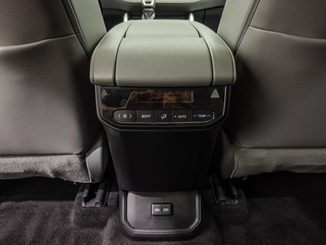 2023 Toyota Highlander XLE AWD Tallmadge OH
