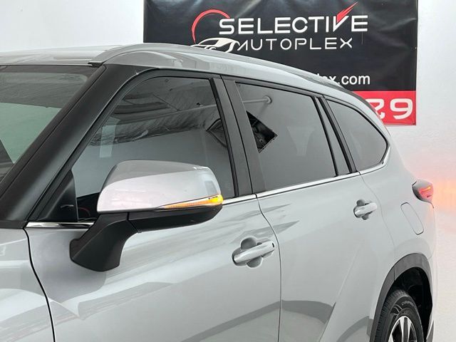 2023 Toyota Highlander XLE Carrollton TX