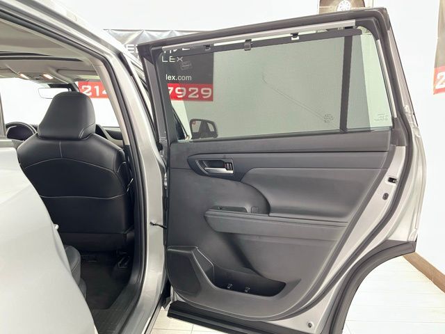 2023 Toyota Highlander XLE Carrollton TX