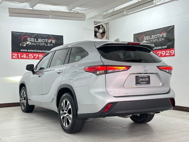 2023 Toyota Highlander XLE Carrollton TX