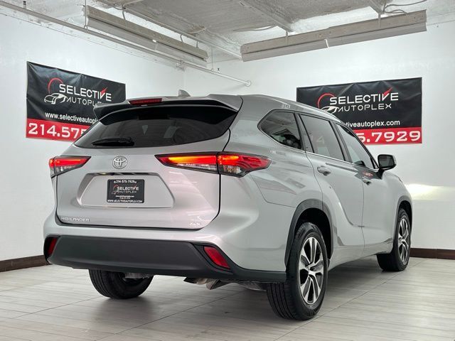 2023 Toyota Highlander XLE Carrollton TX