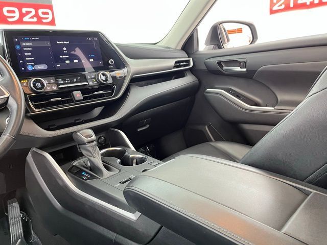 2023 Toyota Highlander XLE Carrollton TX