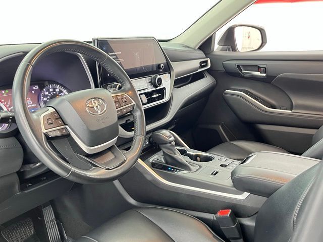 2023 Toyota Highlander XLE Carrollton TX