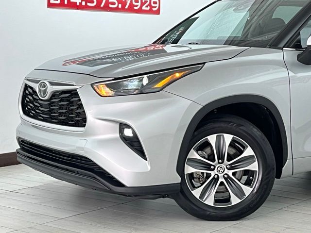 2023 Toyota Highlander XLE Carrollton TX